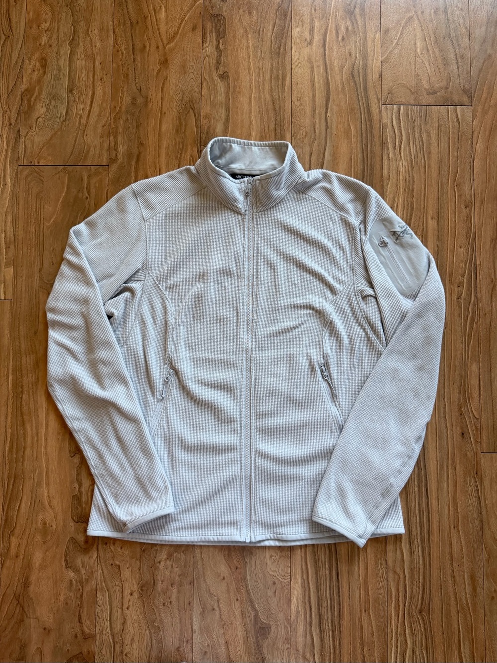 Arc'teryx delta Lt fleece jacket
